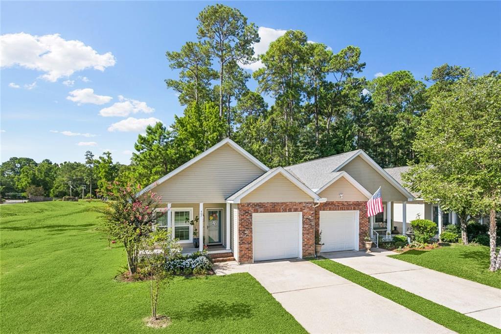Homes for sale in Mandeville, LA | 407 Juliette Lane, Mandeville, LA 70448 | MLS# NO2513284