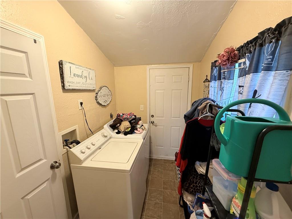 Homes for sale in New Orleans, LA | 2717 2Nd Street, New Orleans, LA 70113 | MLS# NO2512291