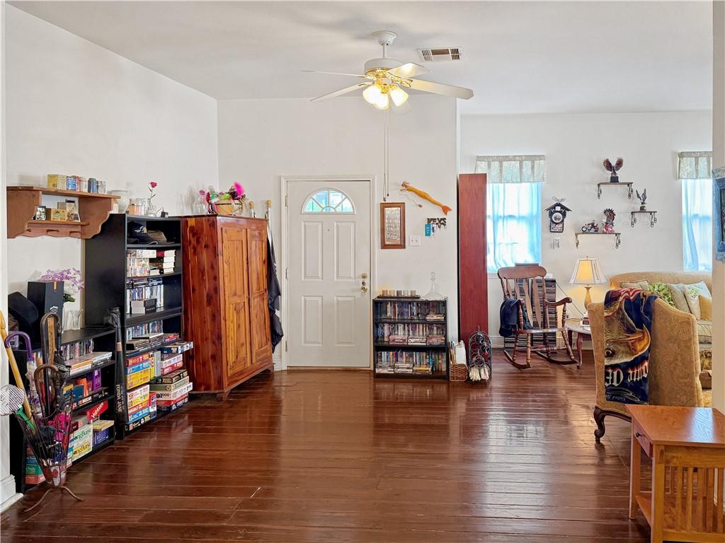 Homes for sale in New Orleans, LA | 3031 Annunciation Street, New Orleans, LA 70115 | MLS# NO2513924