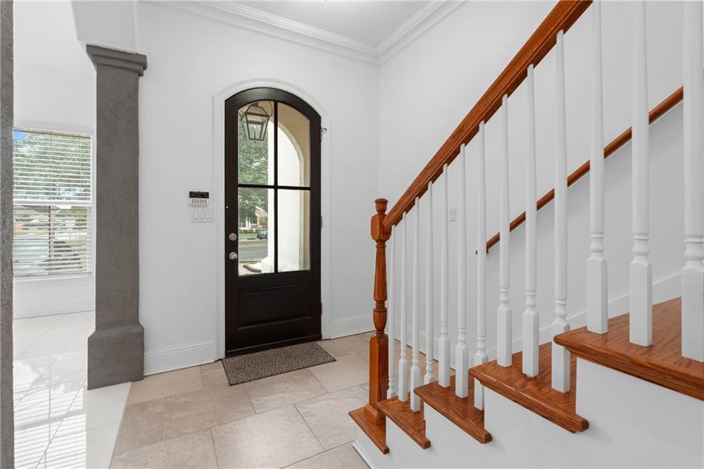 Homes for sale in Metairie, LA | 4222 Transcontinental Dr #4222, Metairie, LA 70006 | MLS# NO2514172