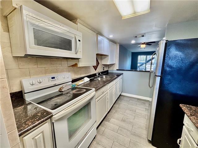 Homes for sale in Metairie, LA | 6200 Riverside Dr Dr #426, Metairie, LA 70003 | MLS# NO2514634