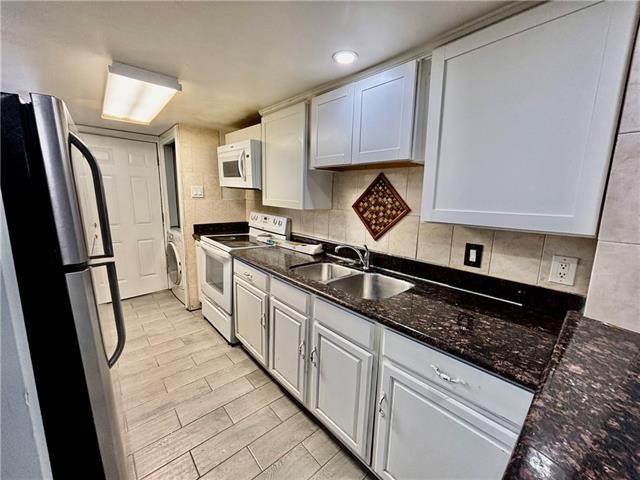 Homes for sale in Metairie, LA | 6200 Riverside Dr Dr #426, Metairie, LA 70003 | MLS# NO2514634