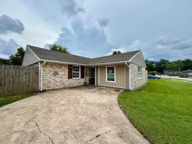 Homes for sale in Avondale, LA | 161 Carmen Dr, Avondale, LA 70094 | MLS# NO2513857
