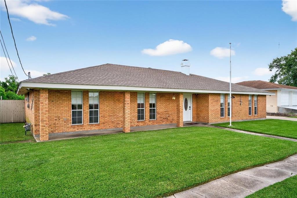 Homes for sale in Harvey, LA | 1305 Orchid Dr, Harvey, LA 70058 | MLS# NO2515772