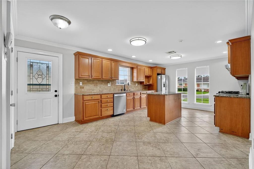 Homes for sale in Harvey, LA | 1305 Orchid Dr, Harvey, LA 70058 | MLS# NO2515772