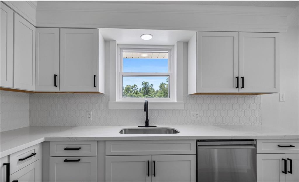 Homes for sale in Independence, LA | 16658 E Hwy 40 Hwy, Independence, LA 70443 | MLS# NO2515389