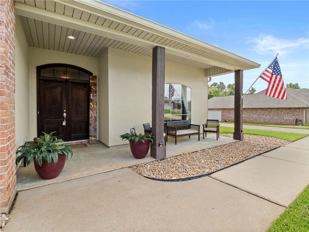 Homes for sale in Pineville, LA | 3001 Legacy Loop, Pineville, LA 71360 | MLS# CN2515930