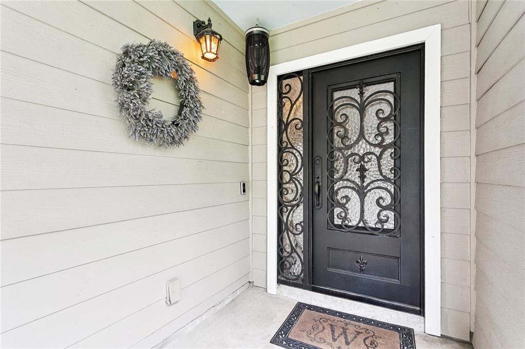 Homes for sale in Mandeville, LA | 390 Azalea Dr, Mandeville, LA 70471 | MLS# NO2516141