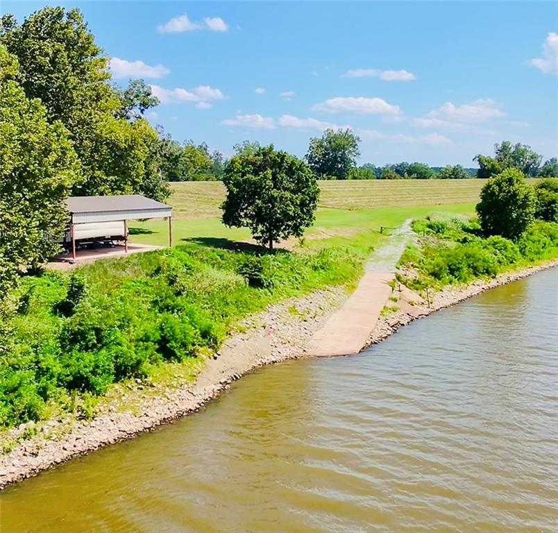 Homes for sale in Marksville, LA | 1271 River Road, Marksville, LA 71351 | MLS# CN2515944