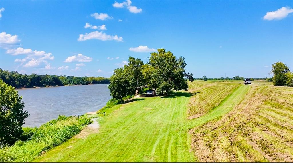 Homes for sale in Marksville, LA | 1271 River Road, Marksville, LA 71351 | MLS# CN2515944