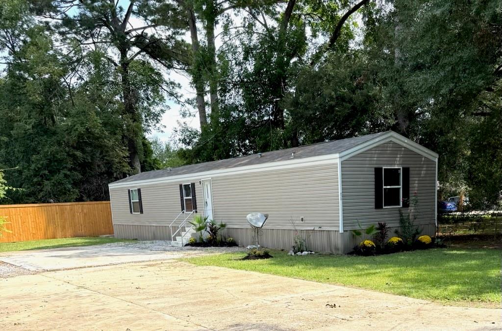 Homes for sale in Simmesport, LA | 828 Magnolia Street, Simmesport, LA 71369 | MLS# CN2516736