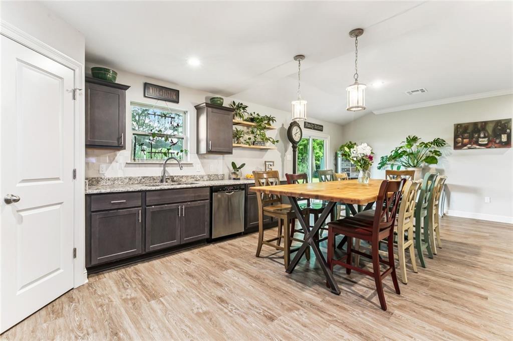 Homes for sale in Chalmette, LA | 2101 Plaza Dr, Chalmette, LA 70043 | MLS# NO2517186