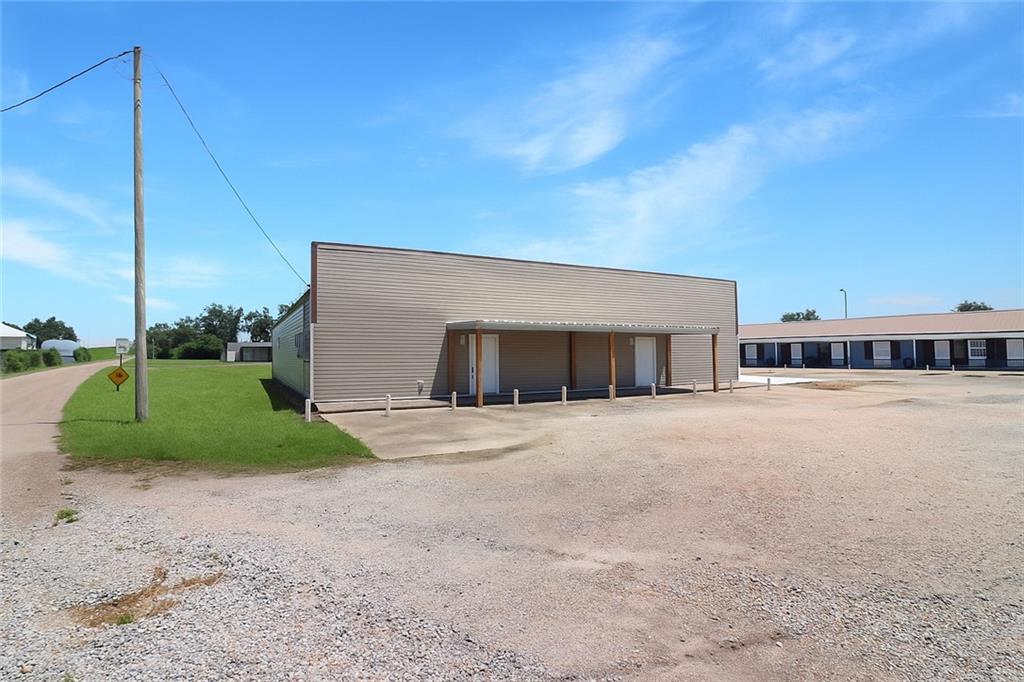 Homes for sale in Buras, LA | 40265 Hwy 23 Hwy, Buras, LA 70041 | MLS# NO2517036