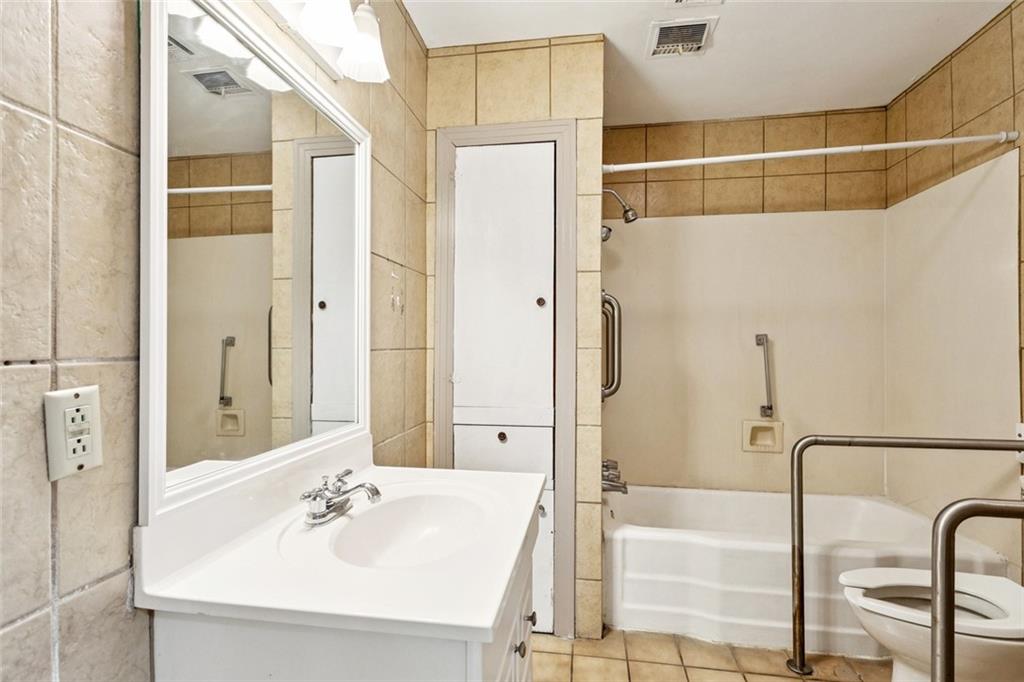 Homes for sale in Hammond, LA | 1100 N Oak Street, Hammond, LA 70401 | MLS# NO2517104