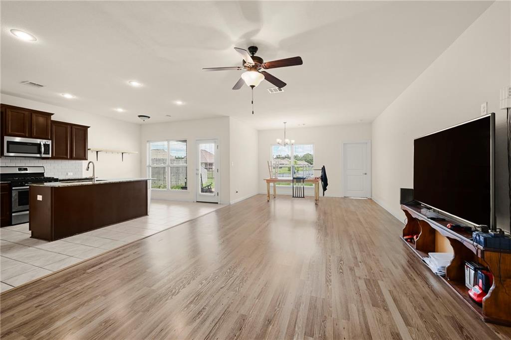 Homes for sale in Baton Rouge, LA | 7741 W Pelican Lakes Avenue, Baton Rouge, LA 70820 | MLS# NO2515484