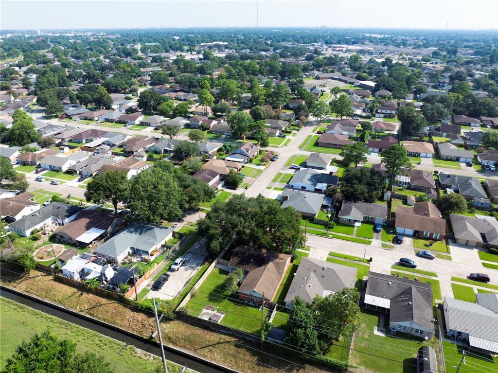 Homes for sale in Gretna, LA | 800 Hickory Street, Gretna, LA 70056 | MLS# NO2517229