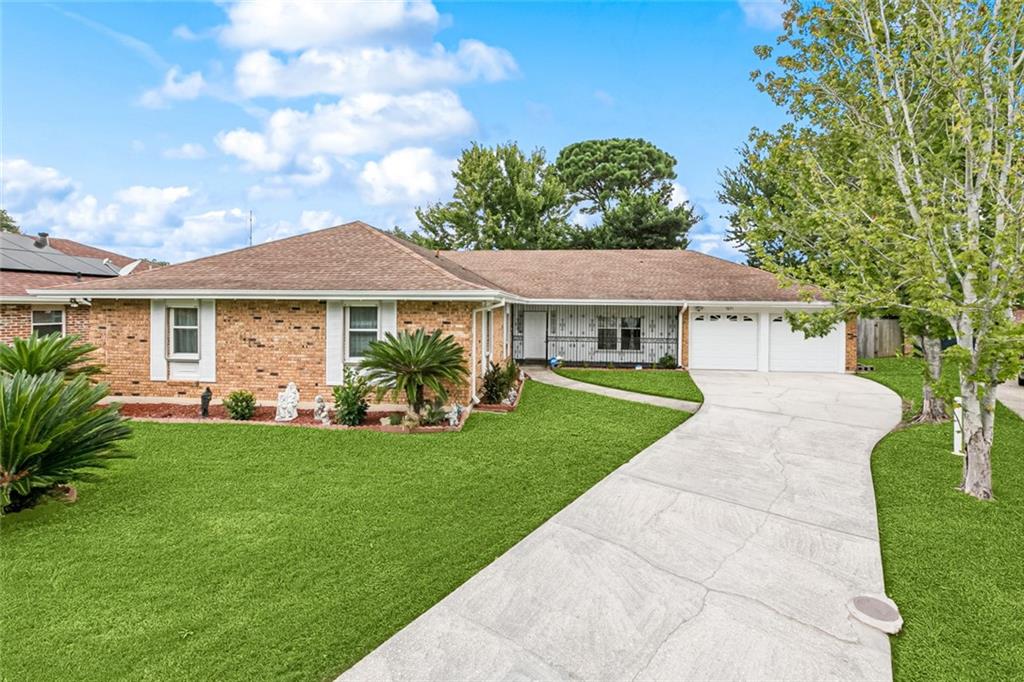 Homes for sale in New Orleans, LA | 7631 Spring Lake Dr, New Orleans, LA 70126 | MLS# NO2517578