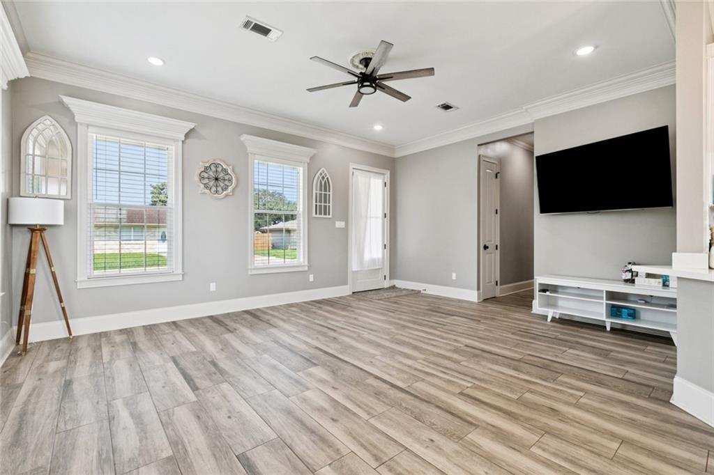 Homes for sale in Chalmette, LA | 2705 Pecan Dr, Chalmette, LA 70043 | MLS# NO2517850