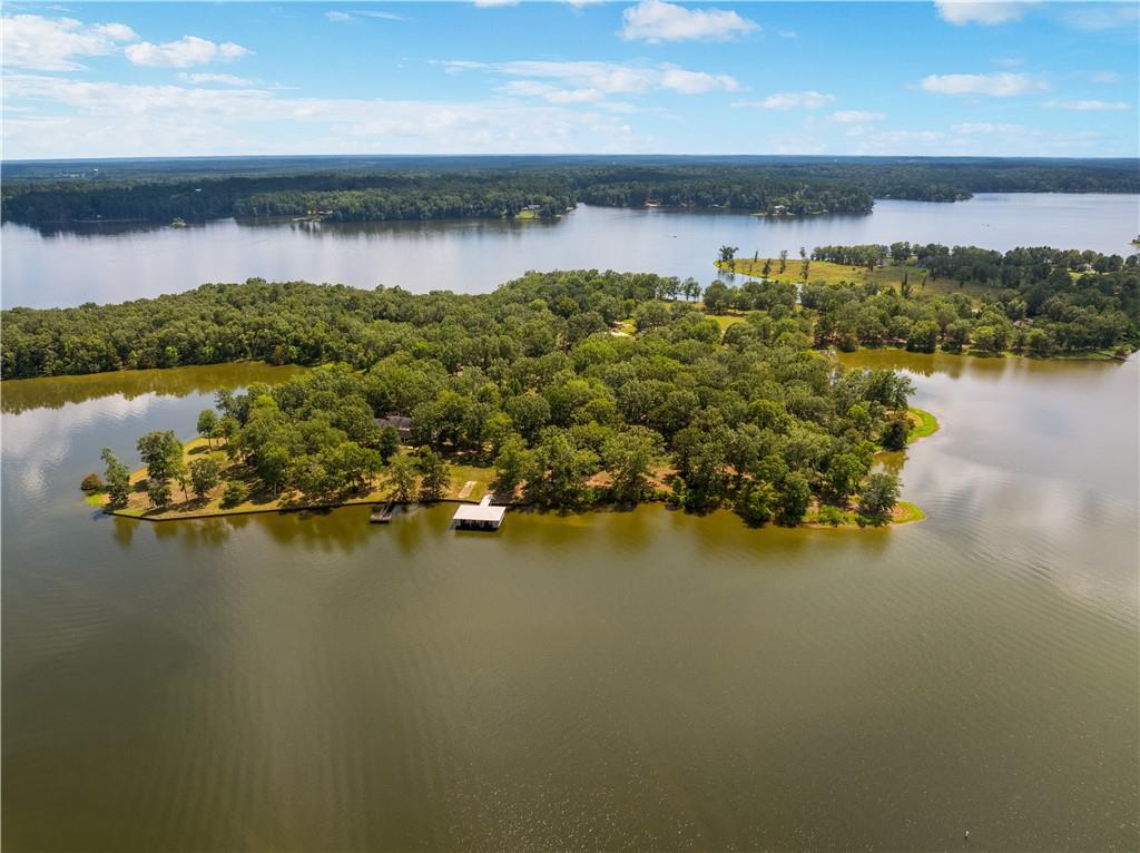 Homes for sale in Natchitoches, LA | 388 Peninsula Dr, Natchitoches, LA 71457 | MLS# CN2517000