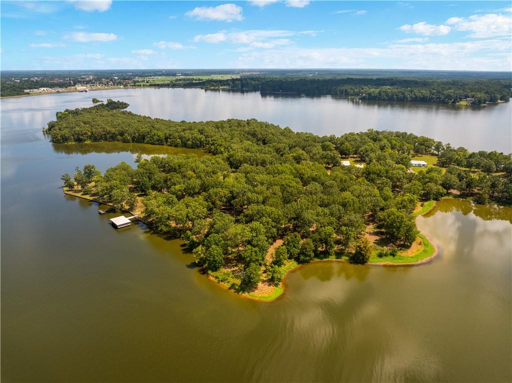 Homes for sale in Natchitoches, LA | 388 Peninsula Dr, Natchitoches, LA 71457 | MLS# CN2517000