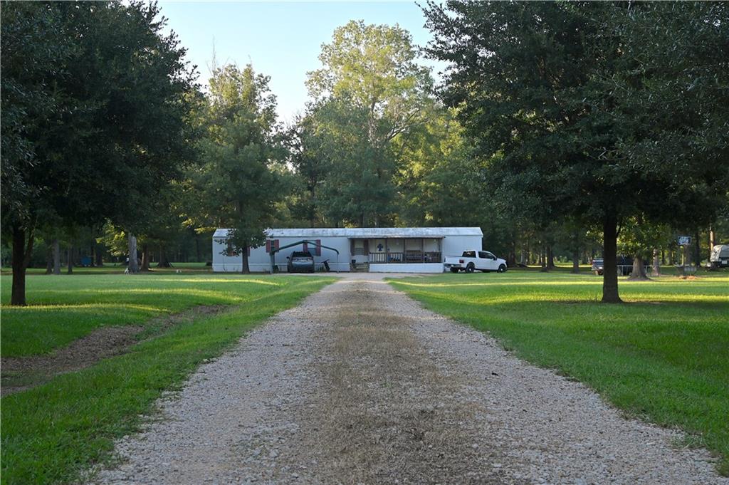 Homes for sale in Deville, LA | 195 Varvarosky Road, Deville, LA 71328 | MLS# CN2517918