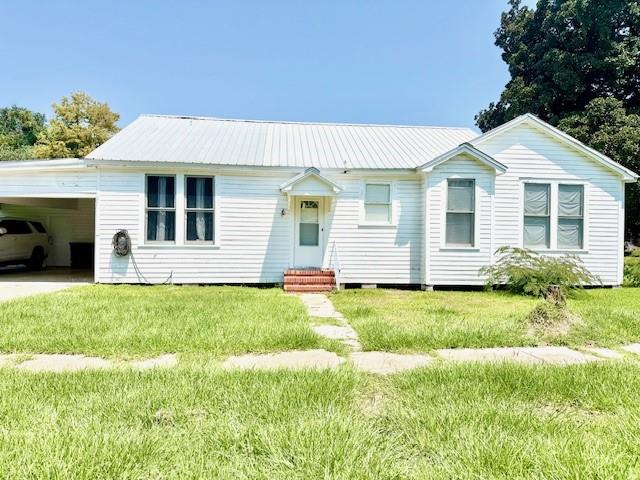 Homes for sale in Bunkie, LA | 202 N Mabel Street, Bunkie, LA 71322 | MLS# CN2517948