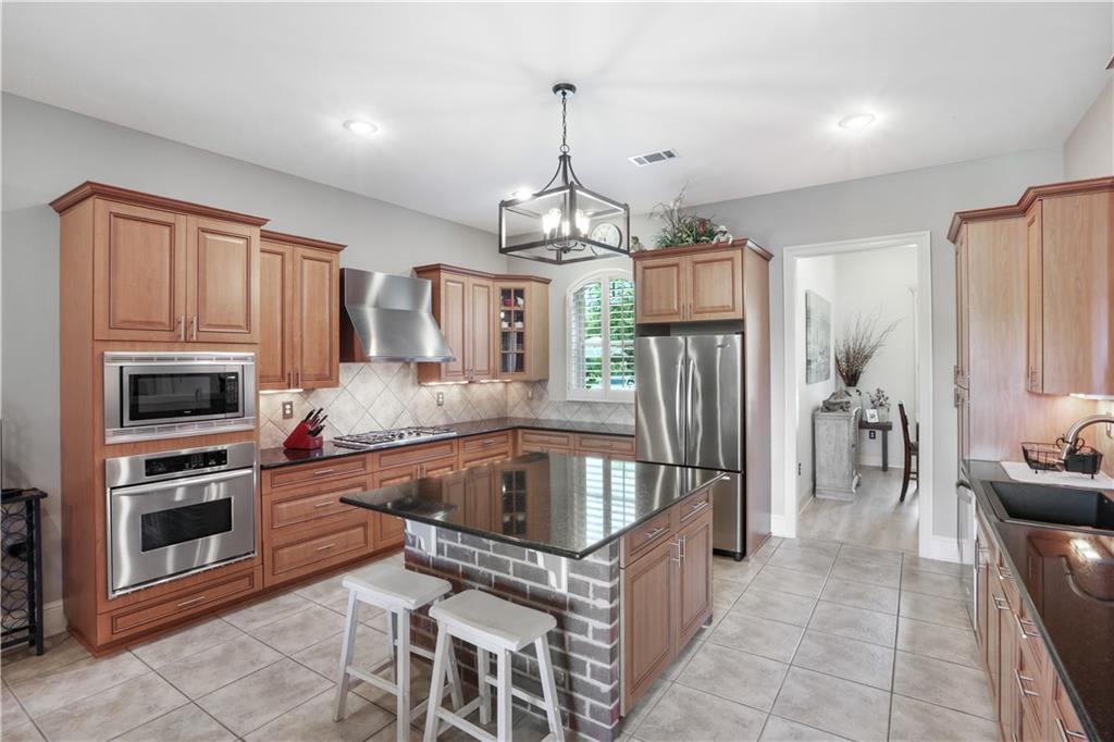 Homes for sale in Mandeville, LA | 100 Chacahoula Lane, Mandeville, LA 70471 | MLS# NO2518379