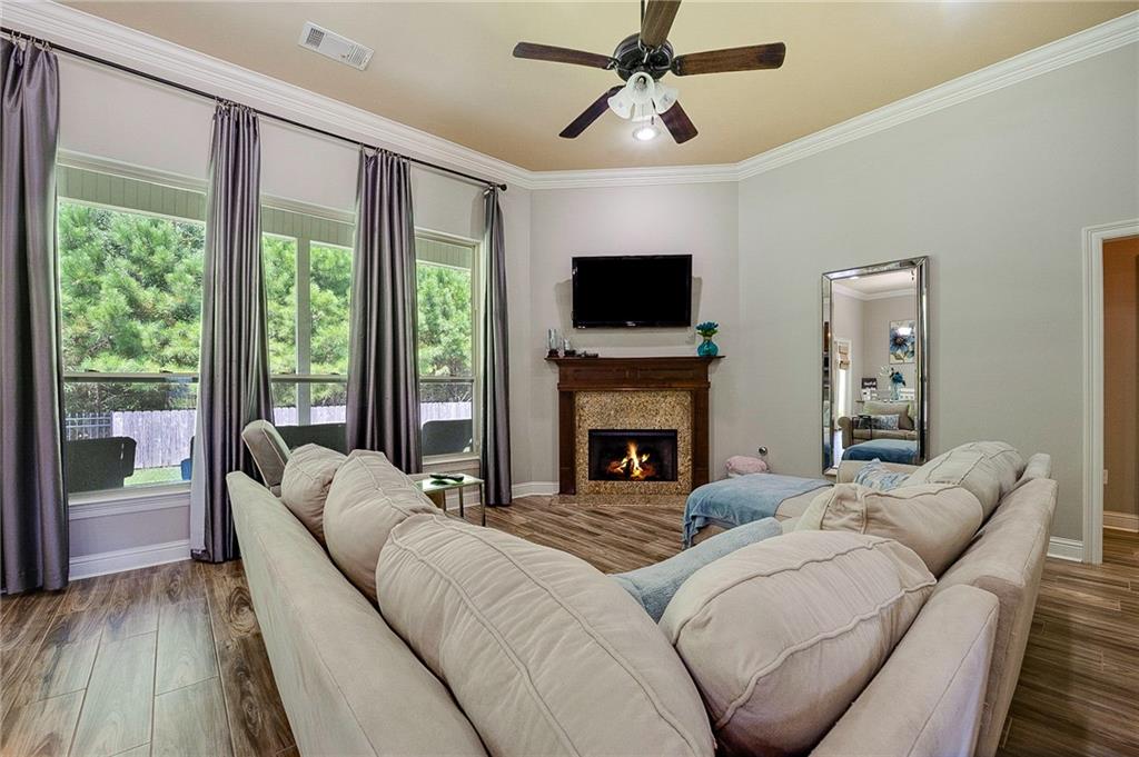 Homes for sale in Hammond, LA | 43309 Quiet Lake Dr, Hammond, LA 70403 | MLS# NO2518562