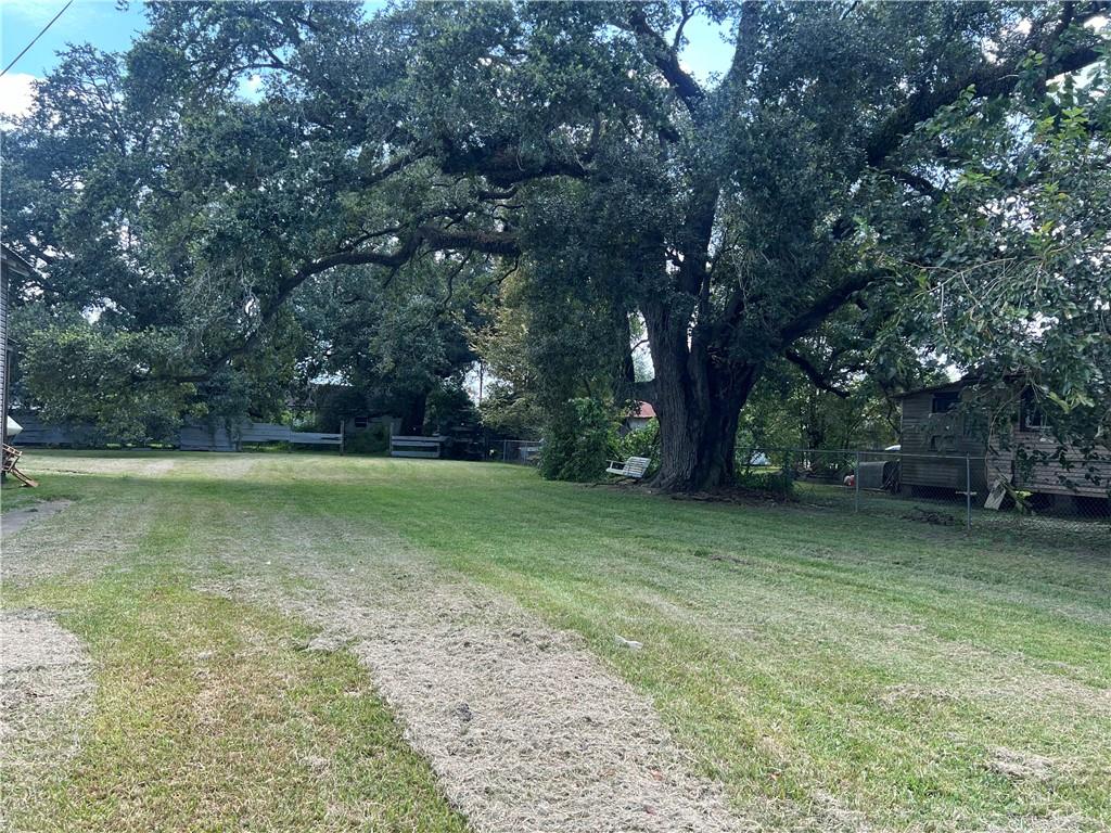 Homes for sale in Westwego, LA | 241 Laroussini Street, Westwego, LA 70094 | MLS# NO2518788