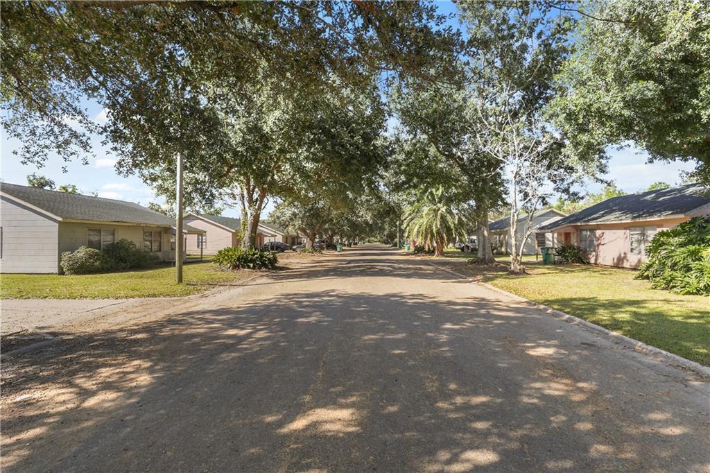 Homes for sale in Cut Off, LA | 401, 403 421 W 121 Street, Cut Off, LA 70345 | MLS# NO2518821