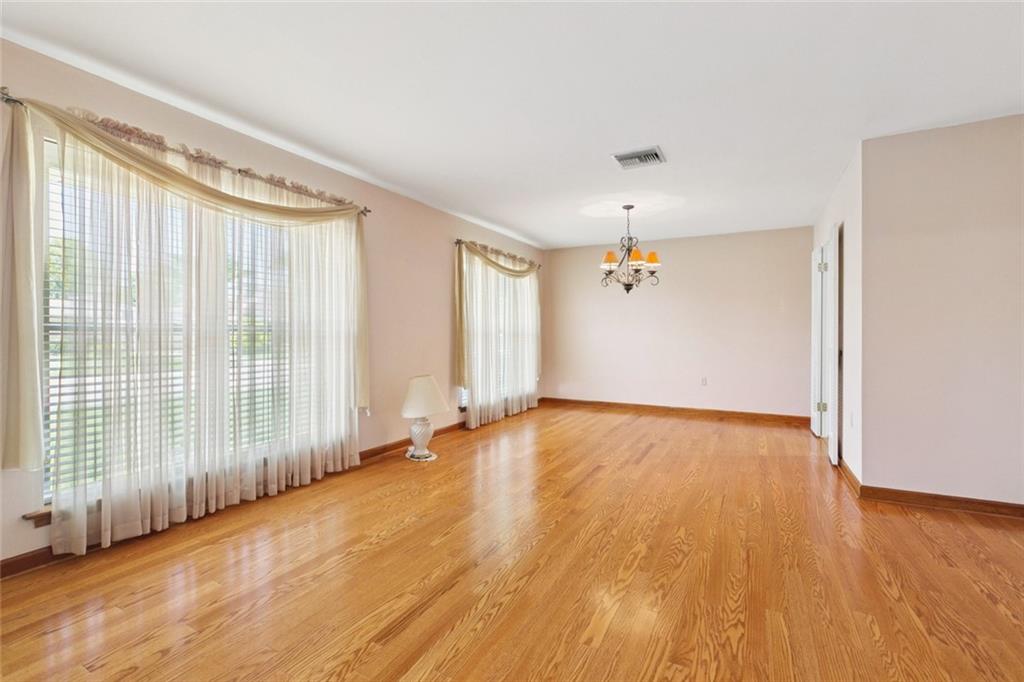 Homes for sale in Harahan, LA | 33 W Imperial Street, Harahan, LA 70123 | MLS# NO2518185