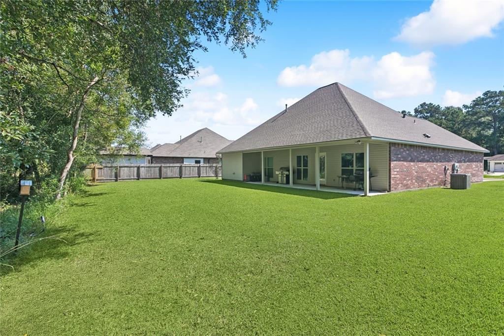 Homes for sale in Madisonville, LA | 341 Coconut Palm Dr, Madisonville, LA 70447 | MLS# NO2518534