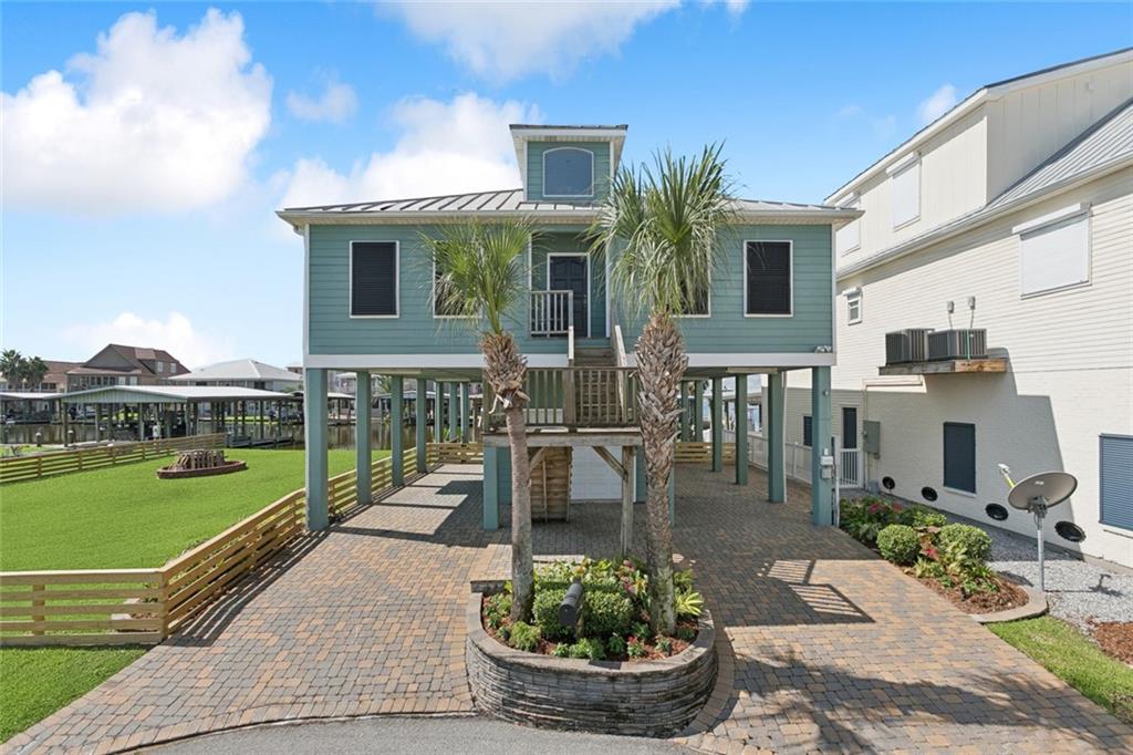 Homes for sale in Port Sulphur, LA | 119 Deer Range Lane, Port Sulphur, LA 70083 | MLS# NO2518831