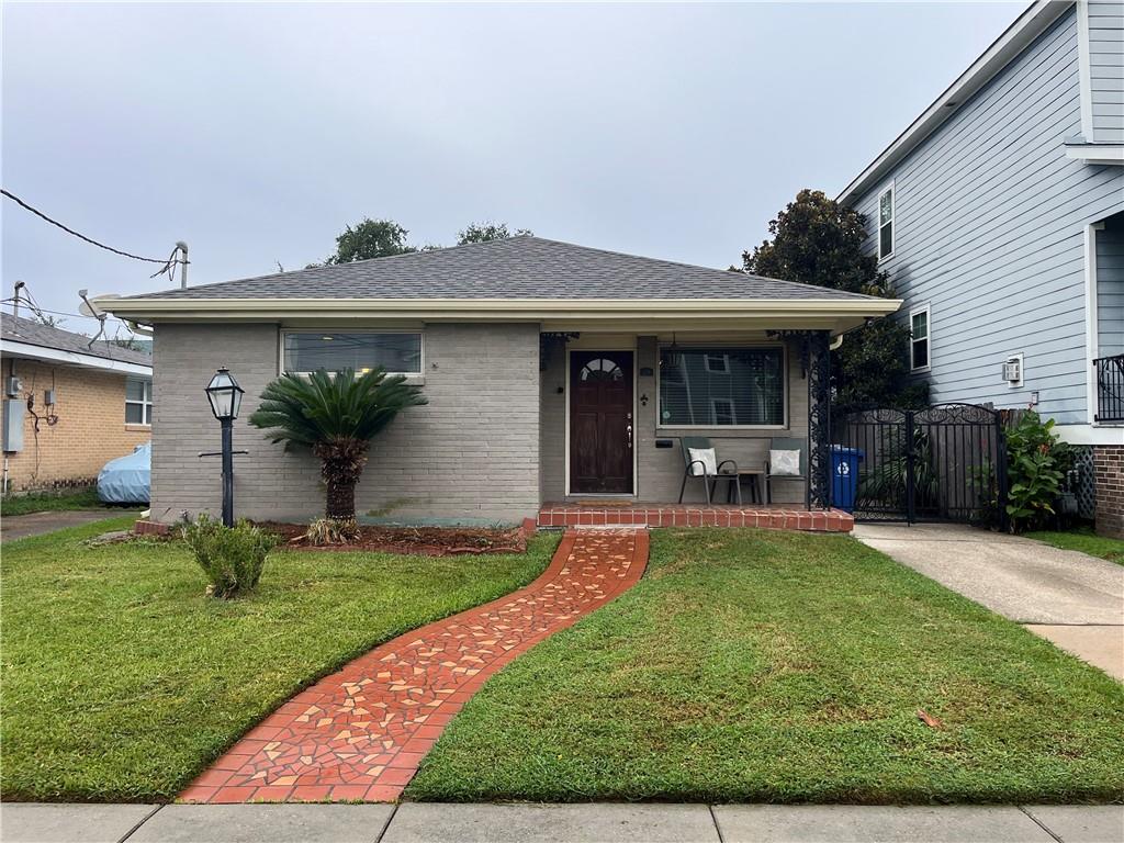 Homes for sale in New Orleans, LA | 129 20th Street, New Orleans, LA 70124 | MLS# NO2519239