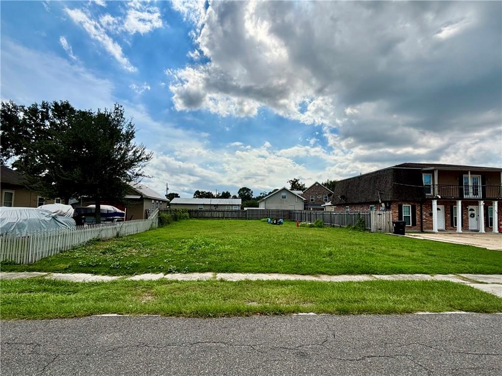 Homes for sale in Harahan, LA | 334 336 Oak Avenue, Harahan, LA 70123 | MLS# NO2519482