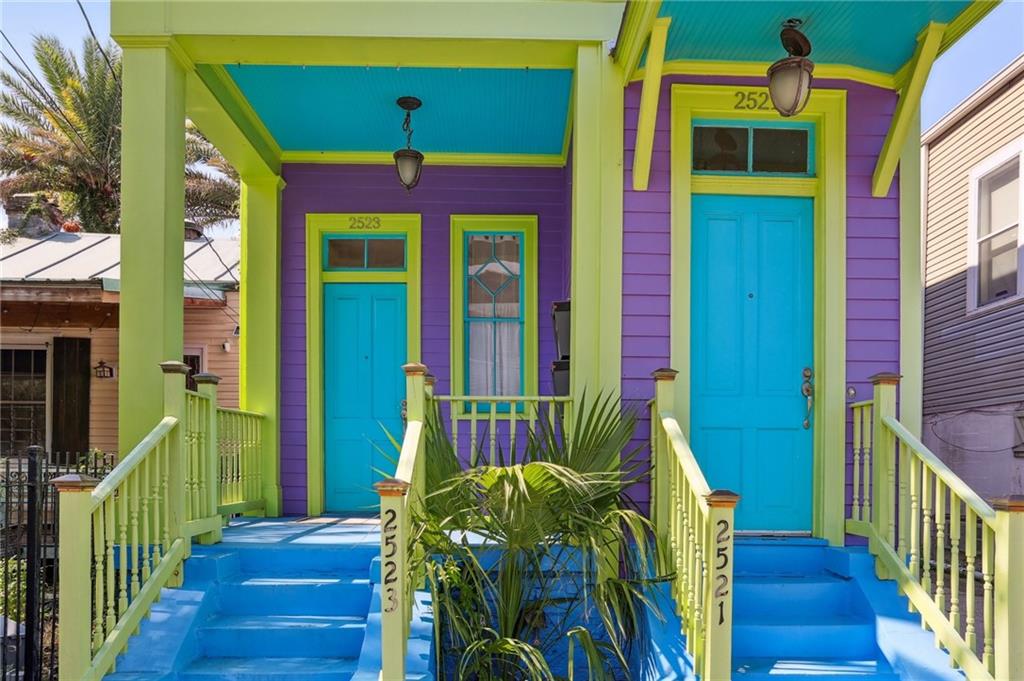 Homes for sale in New Orleans, LA | 2521 23 Carondelet Street, New Orleans, LA 70130 | MLS# NO2517560