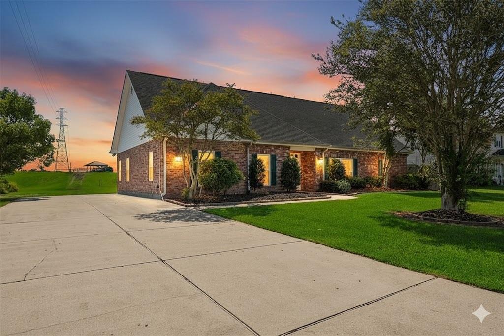 Homes for sale in Belle Chasse, LA | 101 Field Street, Belle Chasse, LA 70037 | MLS# NO2519453