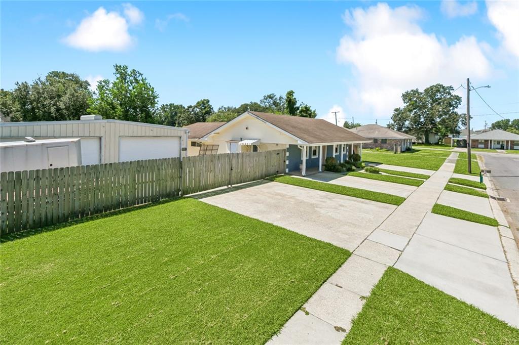 Homes for sale in Chalmette, LA | 708 W Solidell Street, Chalmette, LA 70043 | MLS# NO2520874