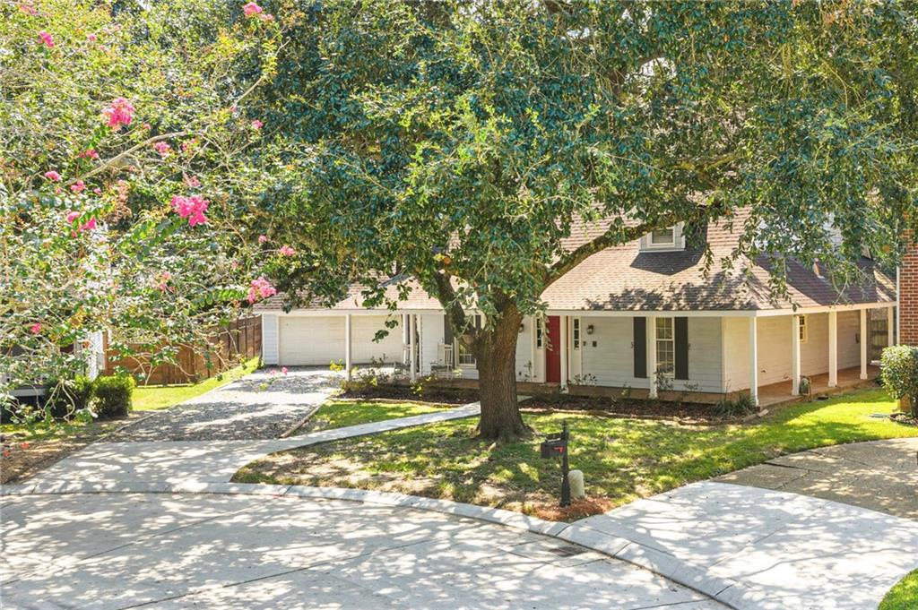 Homes for sale in River Ridge, LA | 3 Mary Ridge Court, River Ridge, LA 70123 | MLS# NO2521439