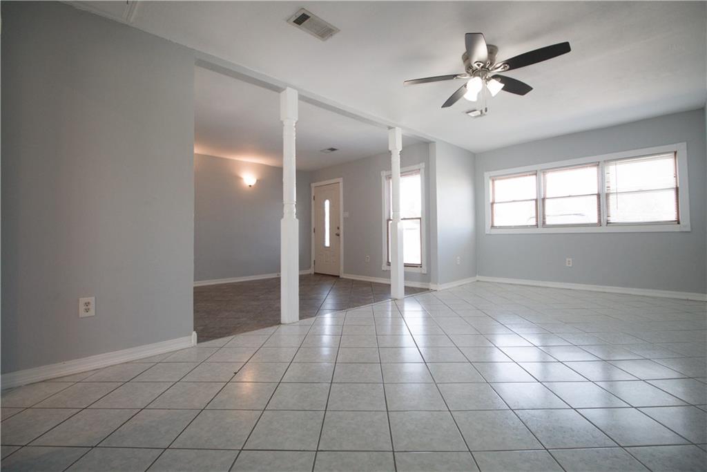 Homes for sale in Gretna, LA | 2836 Glenbrook Dr, Gretna, LA 70056 | MLS# NO2520768