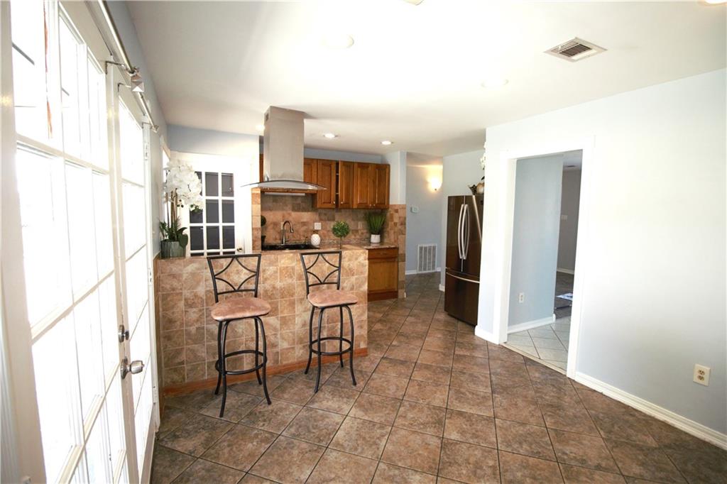 Homes for sale in Gretna, LA | 2836 Glenbrook Dr, Gretna, LA 70056 | MLS# NO2520768