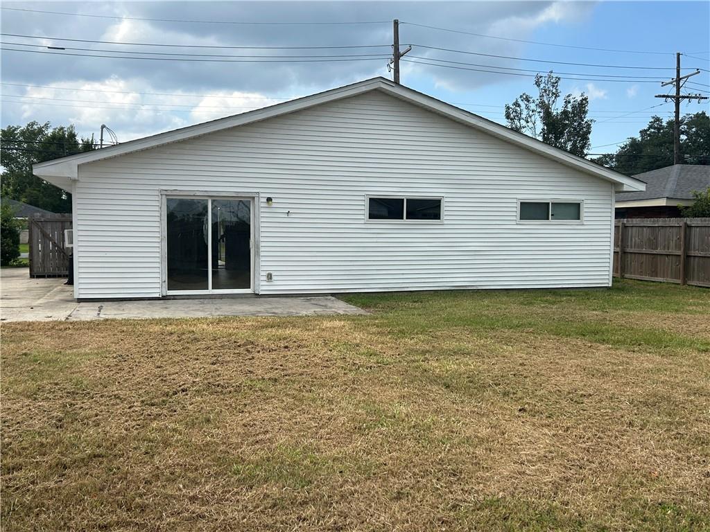 Homes for sale in Luling, LA | 303 Barton Avenue, Luling, LA 70070 | MLS# NO2521343