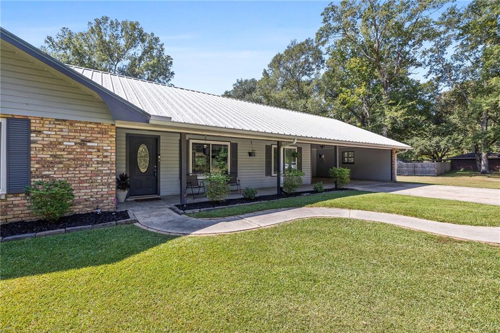 Homes for sale in Independence, LA | 13066 Vitrano Lane, Independence, LA 70443 | MLS# NO2521596