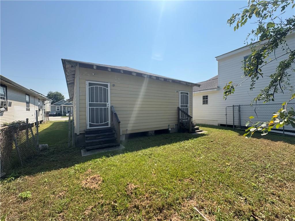 Homes for sale in New Orleans, LA | 3512 Gibson Street, New Orleans, LA 70122 | MLS# NO2521019