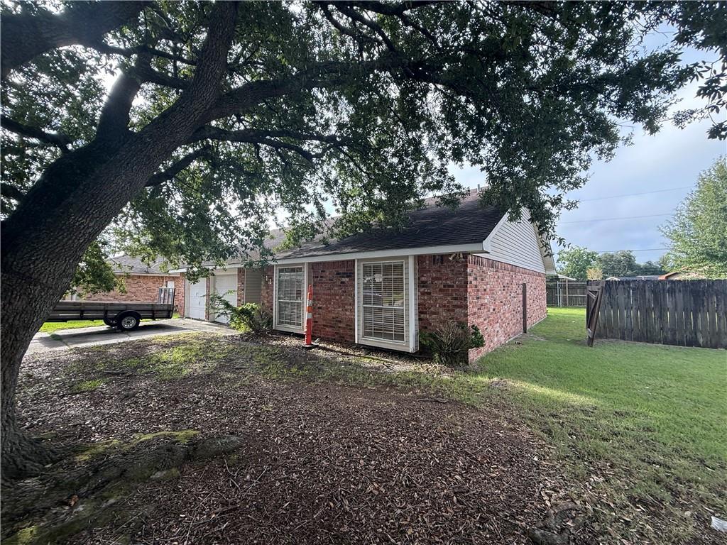 Homes for sale in Slidell, LA | 111 Heritage Circle, Slidell, LA 70458 | MLS# NO2521504