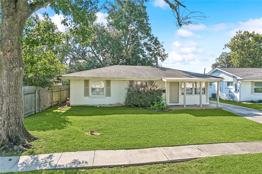 Homes for sale in River Ridge, LA | 521 Moss Lane, River Ridge, LA 70123 | MLS# NO2521772