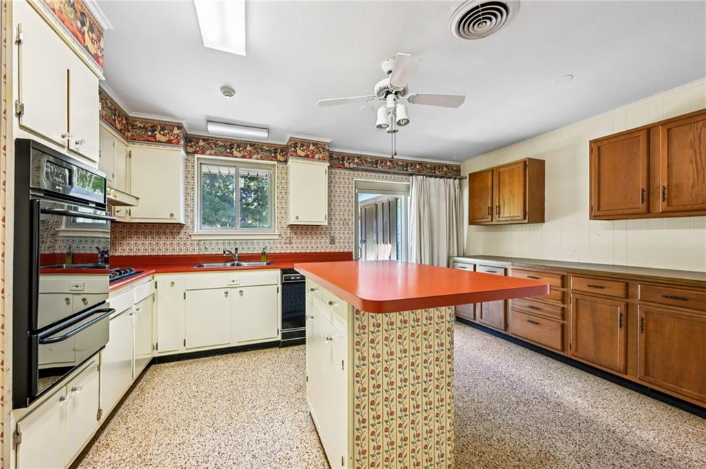 Homes for sale in Covington, LA | 110 Magnolia Dr, Covington, LA 70433 | MLS# NO2522691