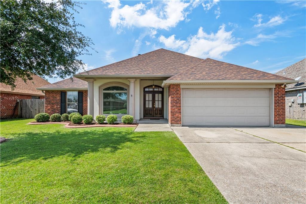 Homes for sale in St Rose, LA | 207 Laurel Oak Dr, St Rose, LA 70087 | MLS# NO2522720