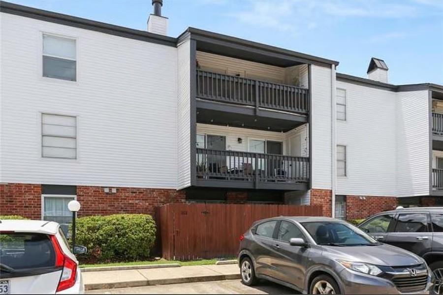 Homes for sale in Harahan, LA | 832 S Clearview Parkway #313, Harahan, LA 70123 | MLS# NO2522850