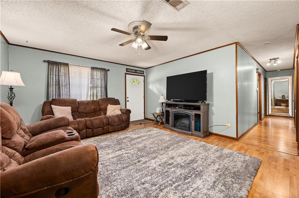 Homes for sale in Pineville, LA | 516 Ates Road, Pineville, LA 71360 | MLS# CN2522911